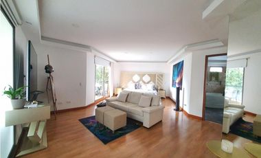 Casa en renta Sabaneta, sector Las Lomitas