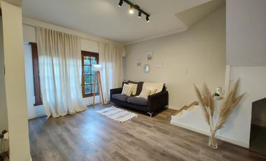 Casa en venta - 4 Dormitorios 2 Baños - 201Mts2 - Mar del Plata