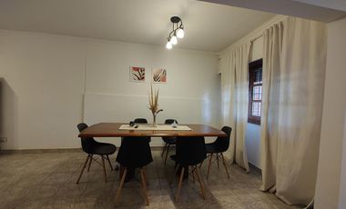 Casa en venta - 4 Dormitorios 2 Baños - 201Mts2 - Mar del Plata
