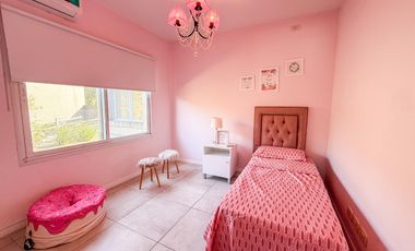 CASA EN VENTA A LA LAGUNA EN SAN BENITO VILLANUEVA