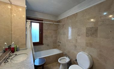 Residencia de 6 ambientes en venta en barranca de San Isidro