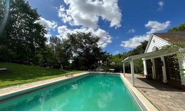 Residencia de 6 ambientes en venta en barranca de San Isidro