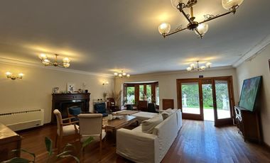 Residencia de 6 ambientes en venta en barranca de San Isidro