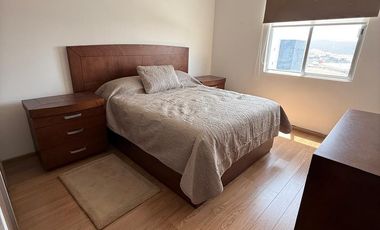 Renta Penthouse Amueblado, Habitarea Residencial. Santa Fe Juriquilla