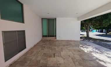 RENTA DE CASA EN LA ISLA 2 LOMAS DE ANGELOPOLIS 3 RECAMARAS