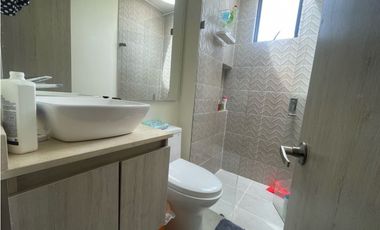 Arriendo casa de dos niveles en cajica en conjunto cerrado