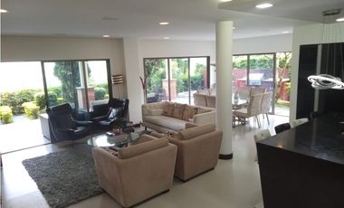 Casa en renta en Sabaneta, sector Las Lomitas