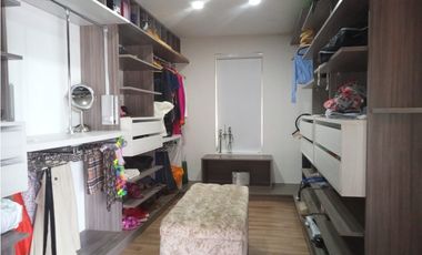 Casa en renta en Sabaneta, sector Las Lomitas