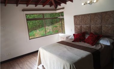 Casa en renta en Sabaneta, sector Las Lomitas