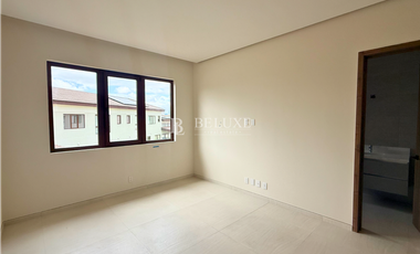 VENDO CASAS ESPECIALES EN SANTA MARIA, PH THE WOODS (5)