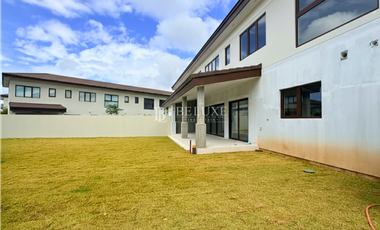 VENDO CASAS ESPECIALES EN SANTA MARIA, PH THE WOODS (5)