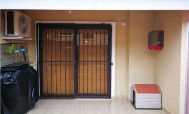 VENTA CASA DUPLEX EN ALTOS ALEGRE