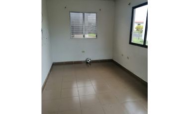 Se alquila casa en La Concepcion Bugaba cerca Policlinica