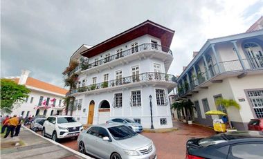 REMODELED OFFICES FOR RENT IN CASCO VIEJO IN CULTURAL CENTER PANAMA