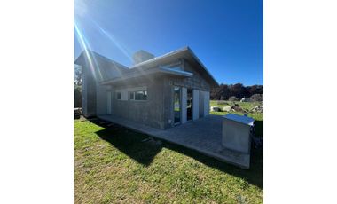 Casa a terminar en venta, barrio el marquesado.