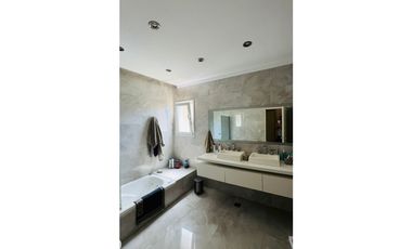 VENTA CASA EN BARRIO LA CONCEPCION