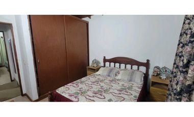 CASA A LA VENTA EN VALERIA DEL MAR CON DEPARTAMENTO SEPARADO