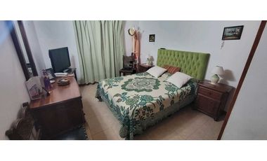 CASA A LA VENTA EN VALERIA DEL MAR CON DEPARTAMENTO SEPARADO