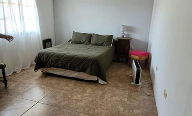 Casa en venta c/ cochera en Alto padilla