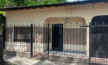 Casa en venta en Merlo Sur