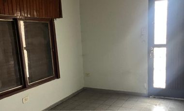 Casa en venta en Merlo Sur