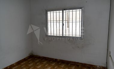 Casa en alquiler en Burzaco