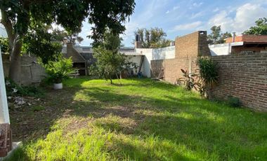 Venta casa reciclada, cochera. Zona río Baigorria