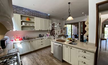 Casa en Venta en Chicureo