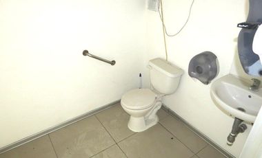 Local Comercial en Arriendo en Diagonal Paraguay N° 361 Local 4 Torre 10