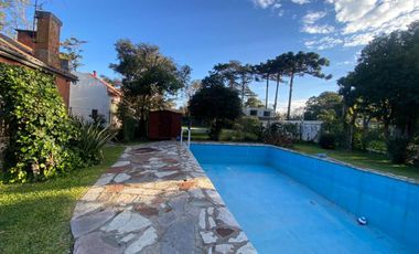 Venta Casa El Cortijo 5 amb. GRAN LOTE c Pileta