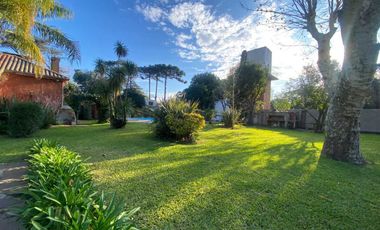 Venta Casa El Cortijo 5 amb. GRAN LOTE c Pileta