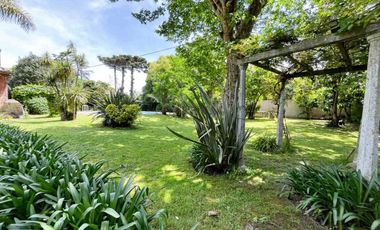 Venta Casa El Cortijo 5 amb. GRAN LOTE c Pileta