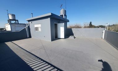 En Venta | Oportunidad! Importante Propiedad en Moreno con 2 Locales en Planta Baja