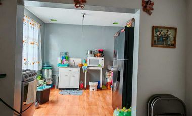 CASA CON DEPARTAMENTOS  Y LOCAL EN VENTA NICOLAS ROMERO