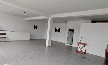 CASA CON DEPARTAMENTOS  Y LOCAL EN VENTA NICOLAS ROMERO