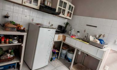 CASA CON DEPARTAMENTOS  Y LOCAL EN VENTA NICOLAS ROMERO