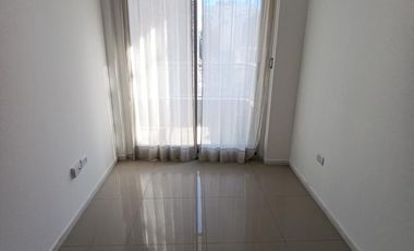 4 ambientes Belgrano seminuevo Piscina parrillas muy luminoso