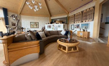 Casa en venta en Bosques de las Lomas. Jardín