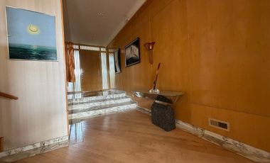 Casa en venta en Bosques de las Lomas. Jardín