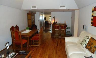 4 AMB CON DEPENDENCIA Y COCHERA