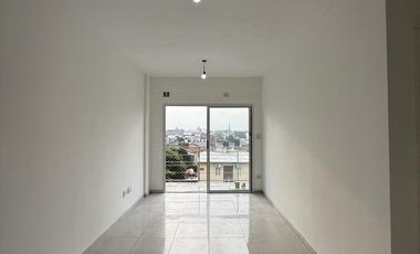 Departamento dos ambientes - Vista libre con balcon - Cuarto piso