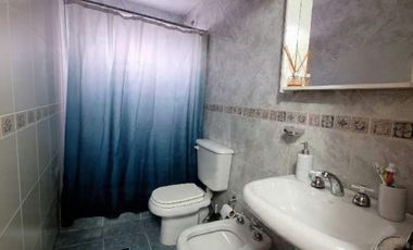 Venta Triplex 2 dormitorios- Estudio- Islas Malvinas 1900- Bª Provincias Unidas