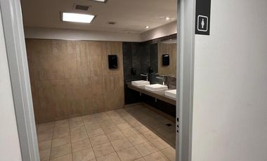 Edificio Comercial en Microcentro con frente a Av. 9 de Julio