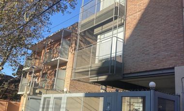 ALQUILER MONOAMBIENTE, AMOBLADO, COCHERA -  MARTINEZ