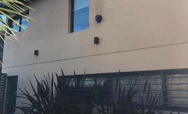 Zapiola 977 -  Monte Grande