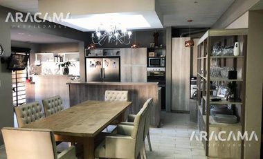 Zapiola 977 -  Monte Grande