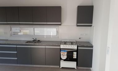 Casa en venta - 3 Dormitorios 3 Baños - Cochera - 314Mts2 - Carmen de Areco
