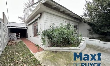 Casa 3 ambientes, verde, quincho