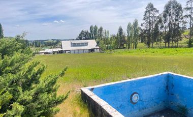 Casa en venta c/ estacionamiento en Yumbel