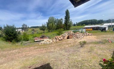 Casa en venta c/ estacionamiento en Yumbel